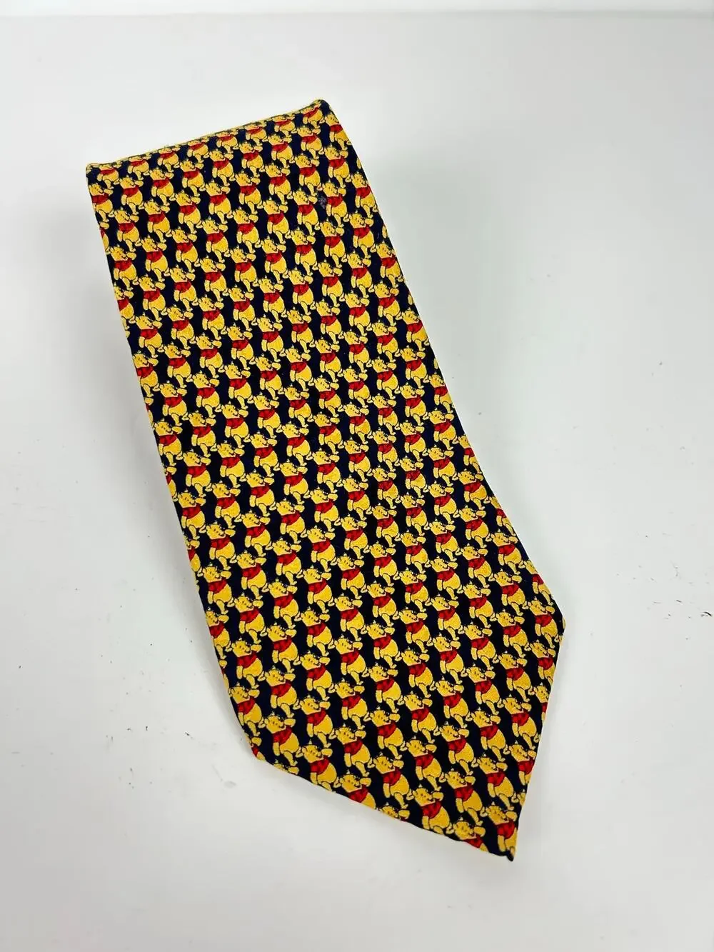 Vintage Disney Store Winnie The Pooh Men's Neck Tie 100% Silk Made in Italy
